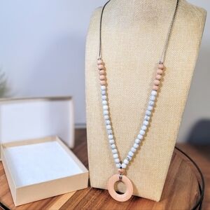 Bella Tunno Teething Necklace Jewelry for Mom and Baby Silicone Beads Breakaway
